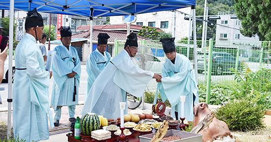 2018 안양 관내 일곱곳 마을제례 개최 / 사진=안양문화원