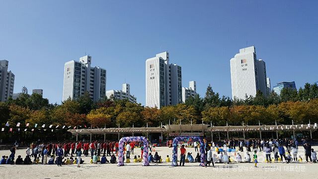 햋빛유치원 한마음 가족운동회 열려