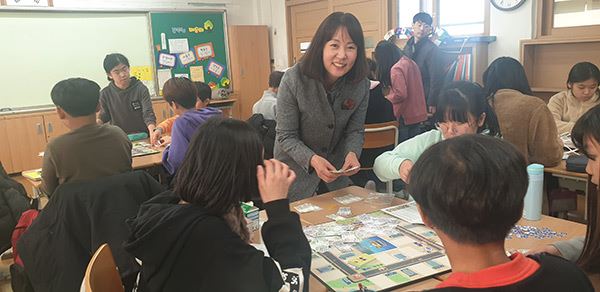 보드게임으로 익히는 '우리고장 바로알기' 교육 진행