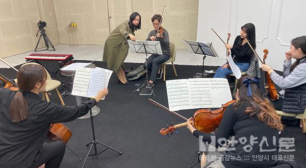 안양시를 빛내는 뮤지션, 작곡가 겸 건반연주자 곽유니 인터뷰