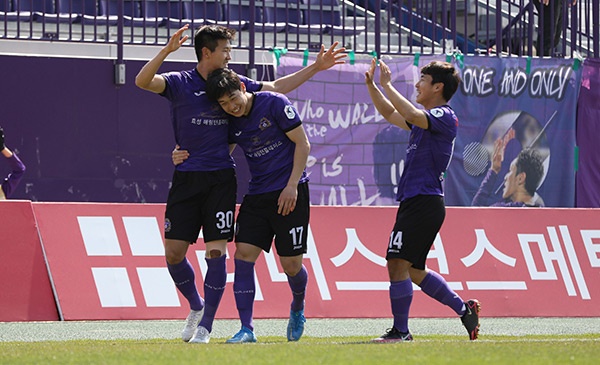 FC안양, 충남아산 2-1 제압