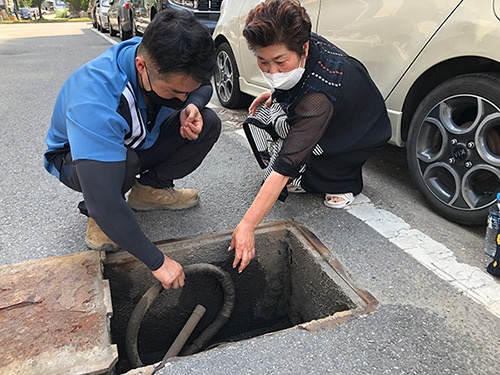 송유관 밸브 누출 의혹에서 오염 지하수 채집 정화시설에서 발생하는 것으로 확인