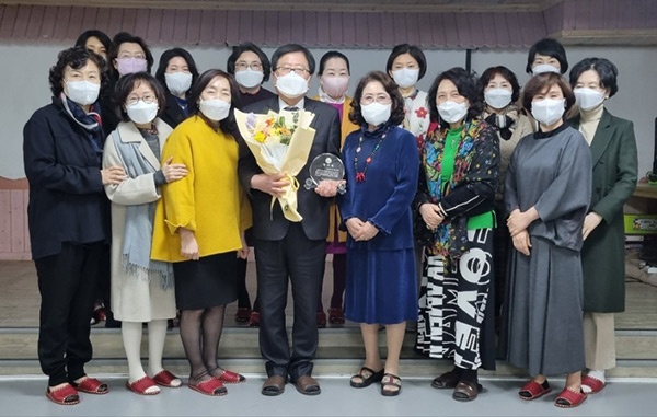 건설교통위원회 조광희 도의원, 경기도유치원총연합회으로부터 감사패 수여