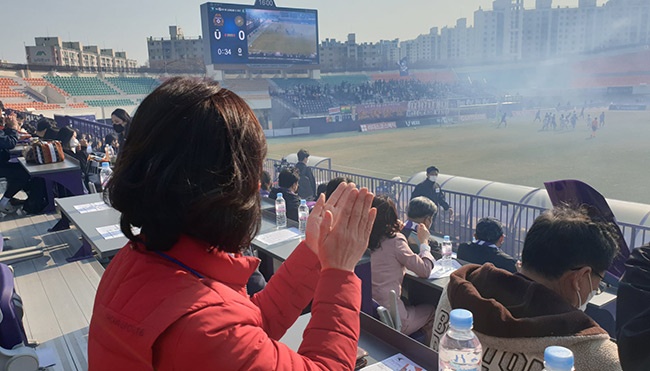 김필여 국민의힘 안양시장 예비후보 안양 삼영운수 충훈차고지, 비산동 조기축구회, 중앙성당 방문