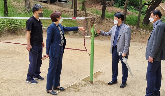 안양시의회, 최병일 보사환경위원장 생활체육시설물 현장점검