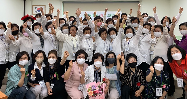 안양시부흥종합사회복지관, 문해교육 푸르미학당 어르신들의 특별한 스승의 날