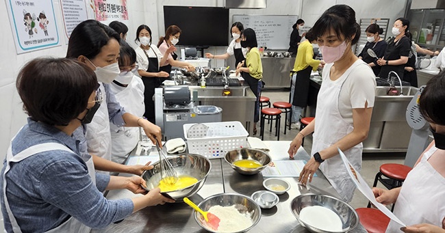 평촌중학교, 특성화고 연계 학부모 힐링 연수 운영