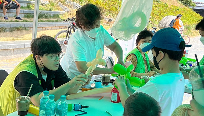 안양시비산종합사회복지관, 비산권역 마을활동기획단 축제 ‘쌍개울 마을놀이! 함께 즐겨요!’ 진행