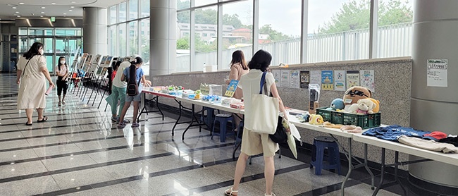 만안청소년수련관 방과후아카데미 '그린나래' 제로마켓 플리마켓 및 환경 사랑 전시회 진행 