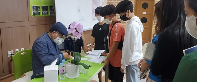 해오름초등학교, 나태주 시인과의 만남... ‘시를 통해 헤아리는 삶의 지혜’