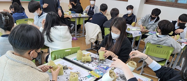 안양서중학교, “학생들이 수세미를 재배해서 지구를 지킨다고요?”