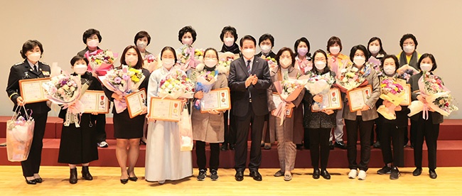 안양시 여성단체 사업 보고회 열려…성과 공유·표창