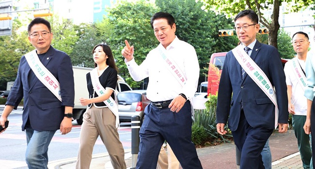 안양시, ‘세계 차 없는 날’ 걸어서 출근하기 캠페인 실시