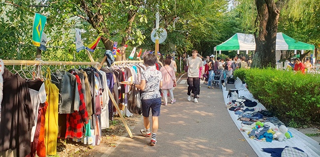 안양2동 사회단체“알뜰나눔장터·일일찻집”성료